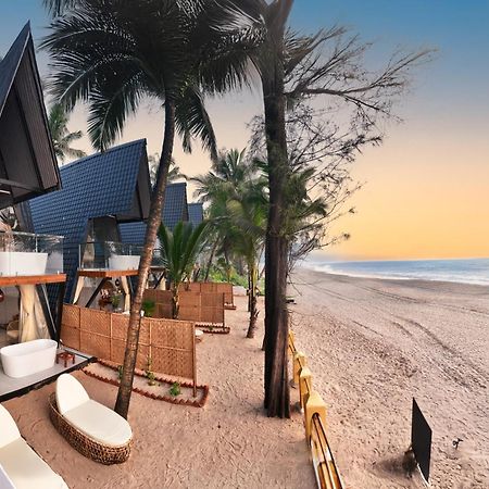 The Rose Goa Beach Resort アゴンダ エクステリア 写真