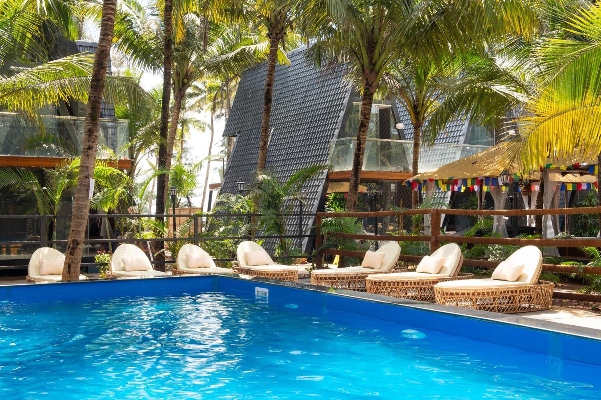The Rose Goa Beach Resort アゴンダ エクステリア 写真