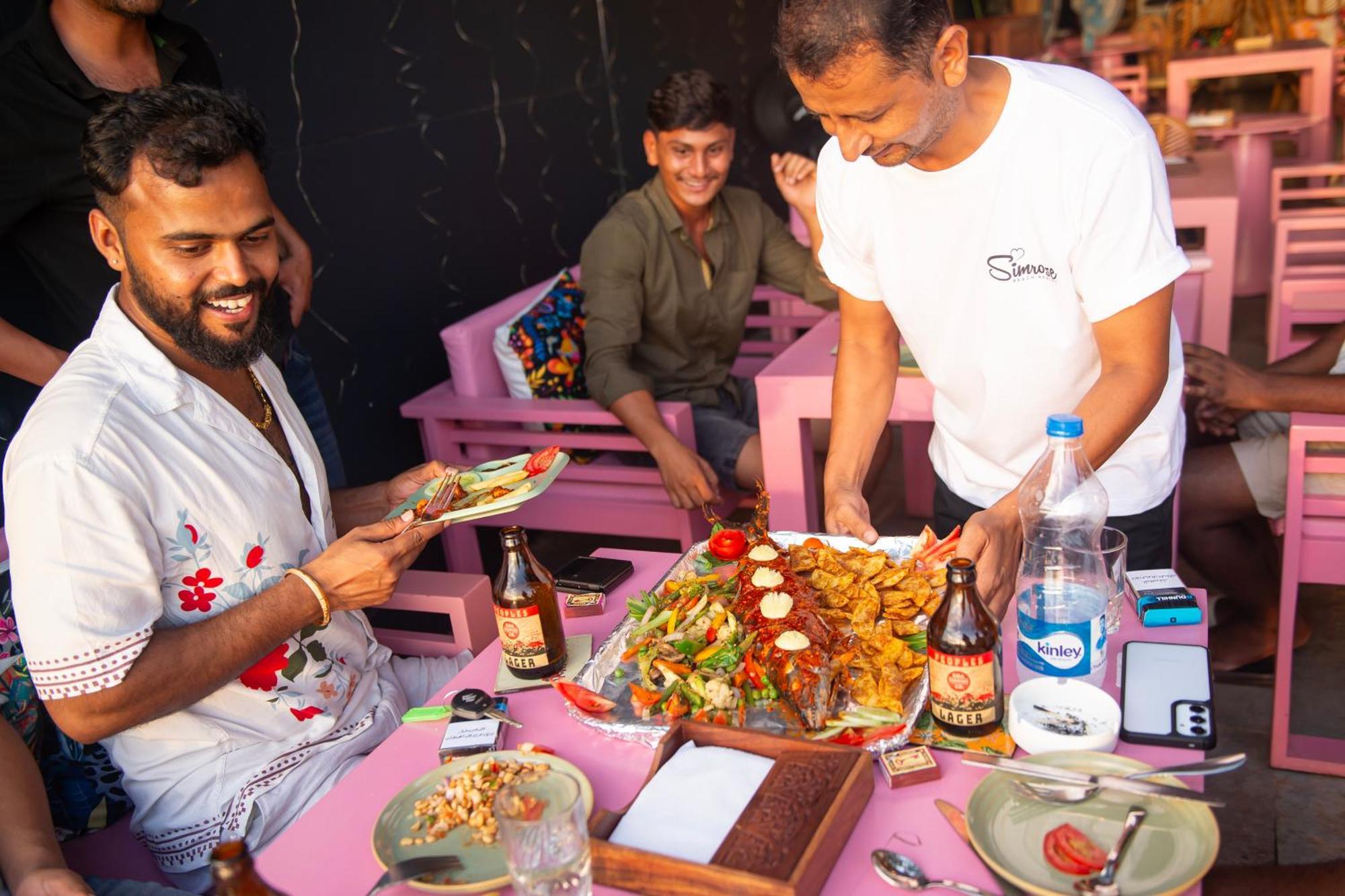 The Rose Goa Beach Resort アゴンダ エクステリア 写真