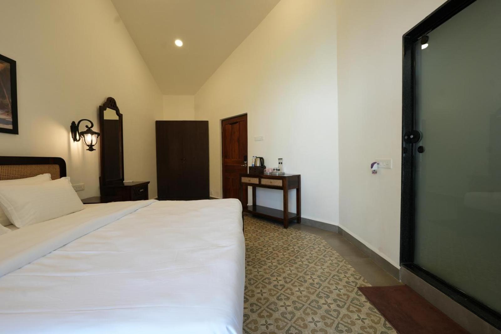 The Rose Goa Beach Resort アゴンダ エクステリア 写真
