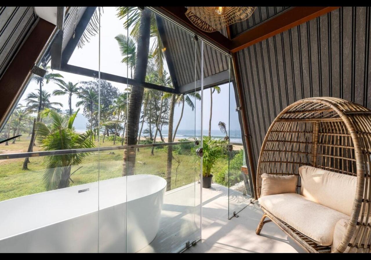 The Rose Goa Beach Resort アゴンダ エクステリア 写真